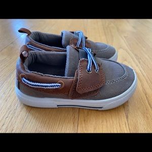 Toddler boys boat shoes
